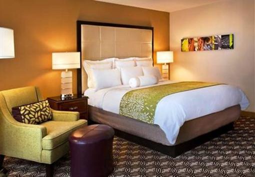 фото отеля Boston Marriott Quincy