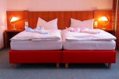 фото отеля Waldhotel Tambach