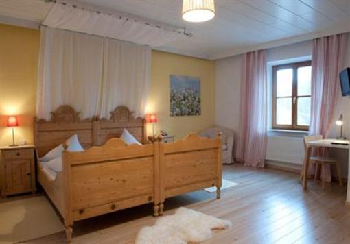 фото отеля Forstner Gasthof