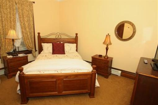 фото отеля The Marblehead Inn