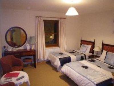фото отеля Corrib View Lodge Cross
