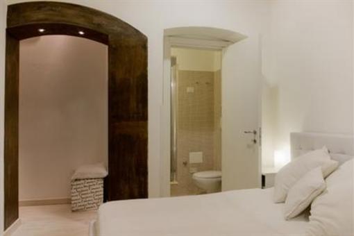 фото отеля White B&B