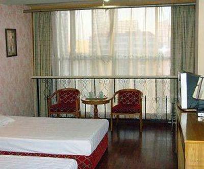 фото отеля Dongzheng Hotel