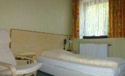 фото отеля Hotel garni Zur Friedenseiche