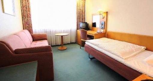 фото отеля Garden Hotel Krefeld