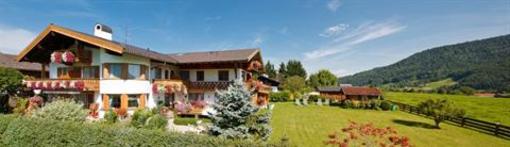 фото отеля Haus Jäger Hotel Garni & Apartments Ruhpolding