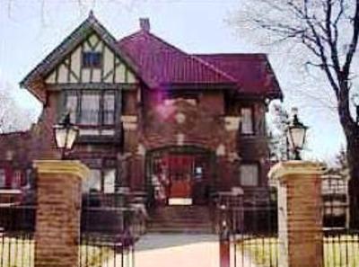 фото отеля The Mansion Bed & Breakfast West Dundee