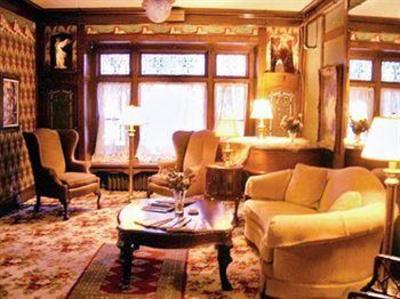 фото отеля The Mansion Bed & Breakfast West Dundee
