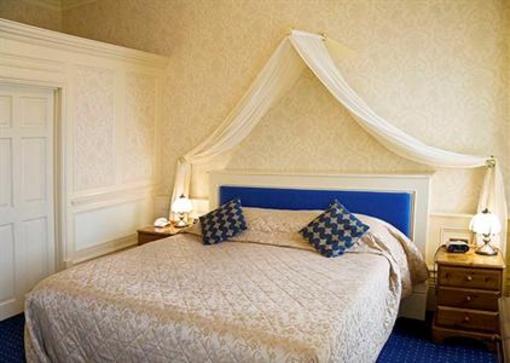 фото отеля The Tower Hotel Harwich
