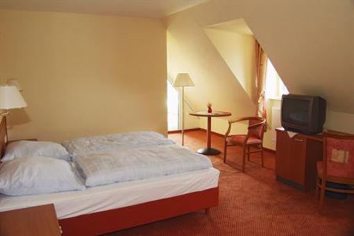 фото отеля Hotel Arlau Schleuse Hattstedtermarsch