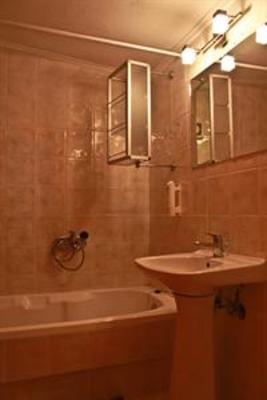 фото отеля Erato Hotel Livadia