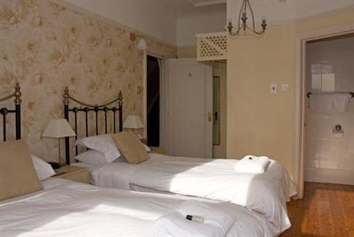 фото отеля Beaches Guest House