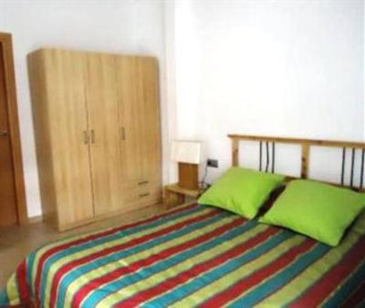 фото отеля Apartamentos Turisticos Sant Boi