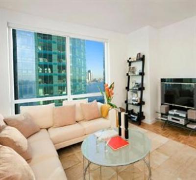 фото отеля Greene Street Apartments