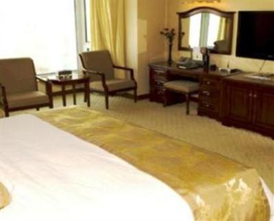 фото отеля Celebrity Hotel