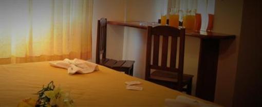 фото отеля Hotel Emperatriz