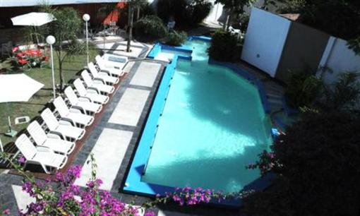 фото отеля Hotel Emperatriz