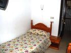 фото отеля Hostal Versalles