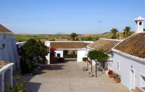 фото отеля Alguaciles Bajos Farmhouse Utrera