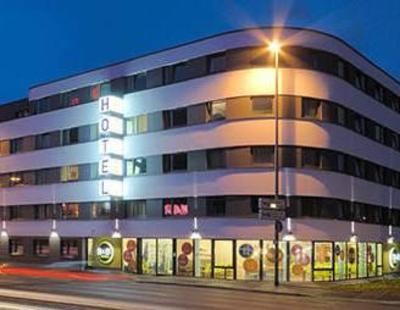 фото отеля B&B Hotel Wuerzburg