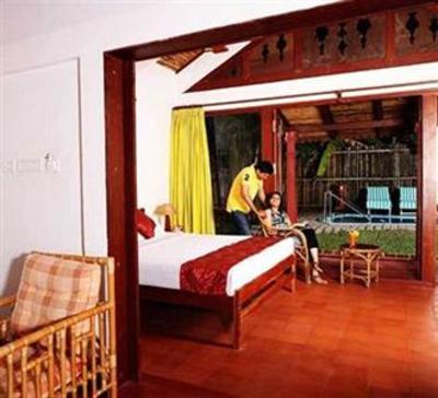 фото отеля Abad Whispering Palms Resort Kumarakom