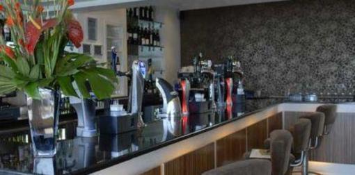 фото отеля Sandgate Hotel & Lounge