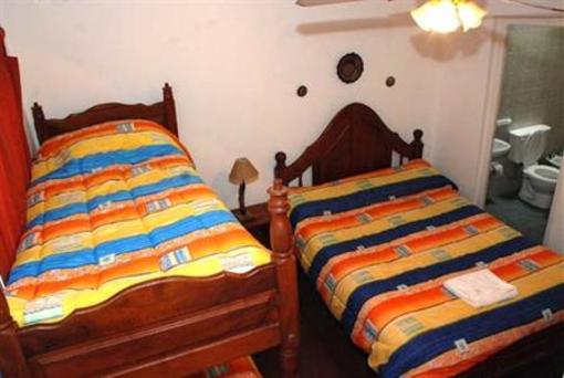 фото отеля Hostal Kaskai