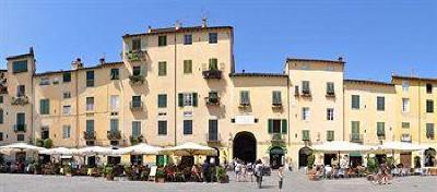 фото отеля Anfiteatro Bed and Breakfast Lucca