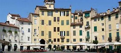 фото отеля Anfiteatro Bed and Breakfast Lucca