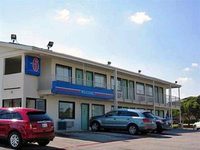 Motel 6 Denton