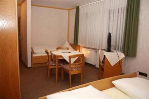 фото отеля Hotel Gasthof Drei Kronen Burgkunstadt
