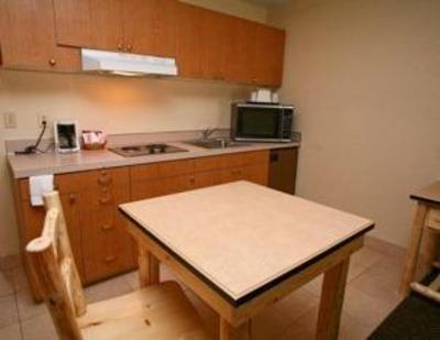 фото отеля Sisters Inn and Suites