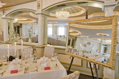 фото отеля Touring Hotel Naters