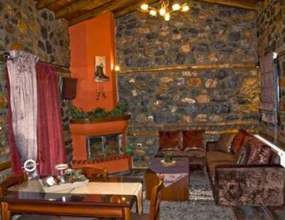 фото отеля Petrogonima Suites