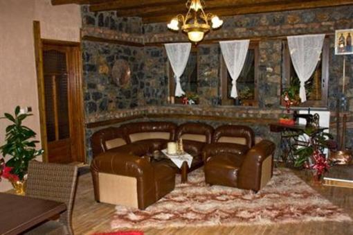 фото отеля Petrogonima Suites