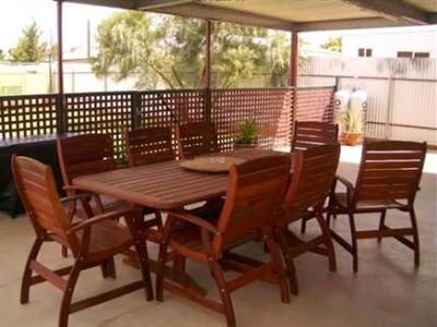 фото отеля Emaroo Oxide Cottage Broken Hill