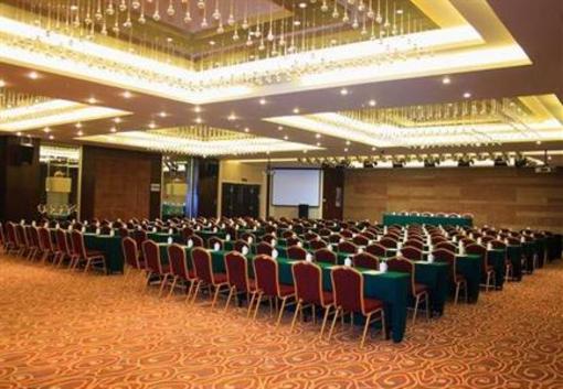 фото отеля Kaiyuan Zhongzhou International Hotel