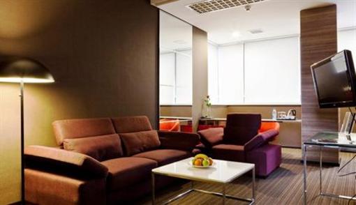 фото отеля Ramada Hotel and Suites Baku