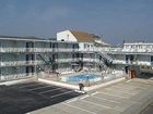 фото отеля Quarterdeck Motel