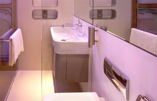 фото отеля Yotel Hotel Gatwick Airport Crawley