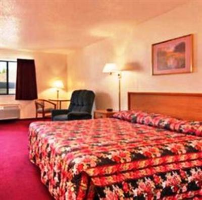 фото отеля Super 8 Ottumwa