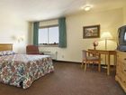 фото отеля Super 8 Shipshewana