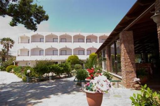 фото отеля Ionikos Hotel