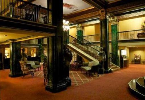 фото отеля Natchez Eola Hotel