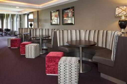 фото отеля Express by Holiday Inn Moerdijk