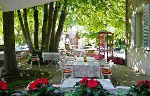 фото отеля Hostellerie de la Chaumiere / Hotel Susan