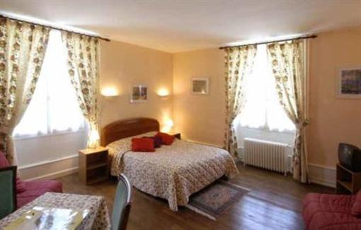 фото отеля Hostellerie de la Chaumiere / Hotel Susan