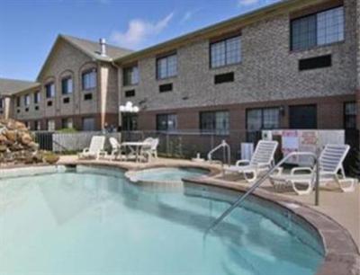 фото отеля Ramada Limited Hotel Cedar Hill