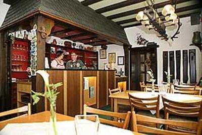 фото отеля Gastehaus Gutsschanke Sennerhof Oberwesel