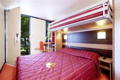 фото отеля Premiere Classe Grenoble Sud Universite Hotel Gieres